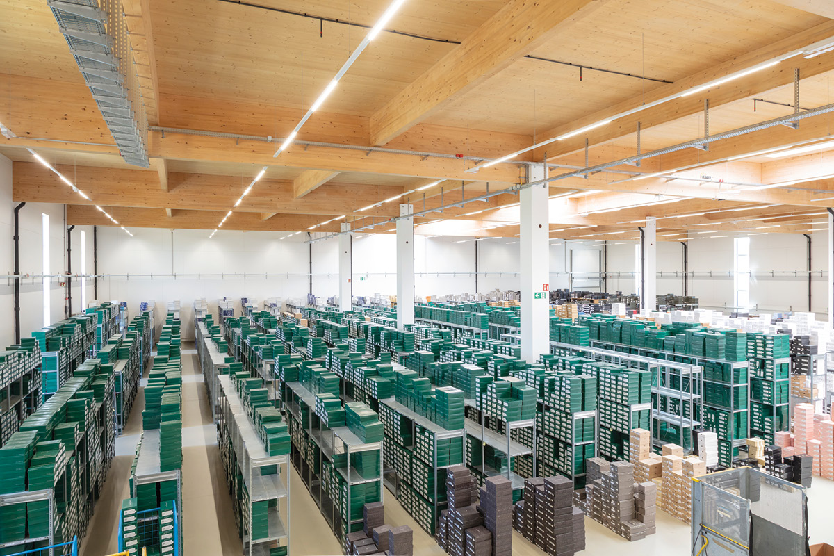 ZMH - FB - Gewerbe - 2022 - Logistikzentrum TCL Consulting - 06