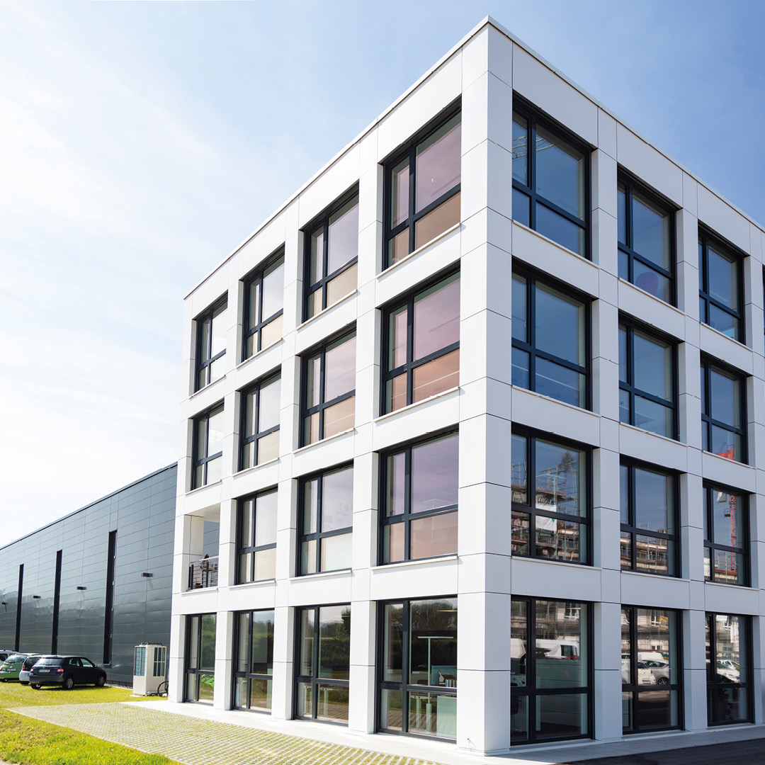 ZMH - IG FEED - Gewerbe - 2022 - Logistikzentrum TCL Consulting - 01