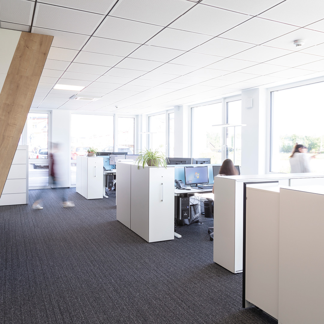 ZMH - IG FEED - Gewerbe - 2022 - Logistikzentrum TCL Consulting - 02