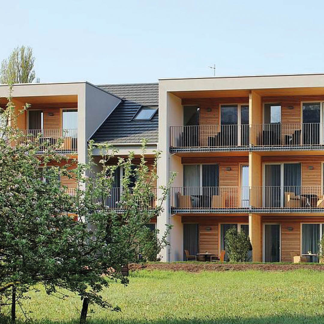 ZMH - IG FEED - Mehrgeschossiger Wohnbau - 2022 - Hotel Marienburg - 03